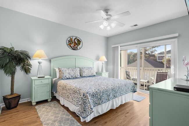 Building Photo - Spacious 3BR Condo in Gated Ocean Keyes