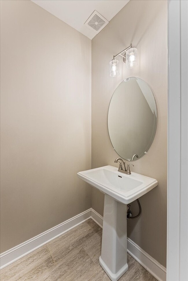 Building Photo - 346 Boulder Rdg Wy