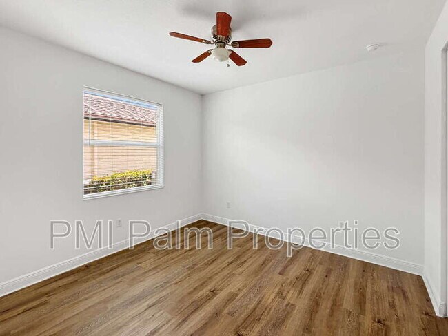 Building Photo - 3001 Strada Court