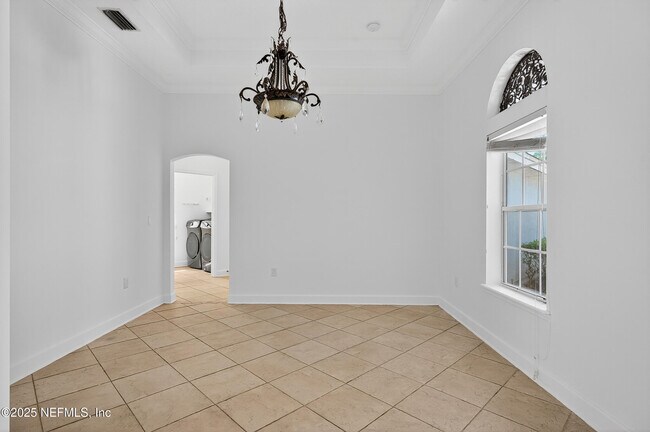 Building Photo - 10008 Sifton Ct