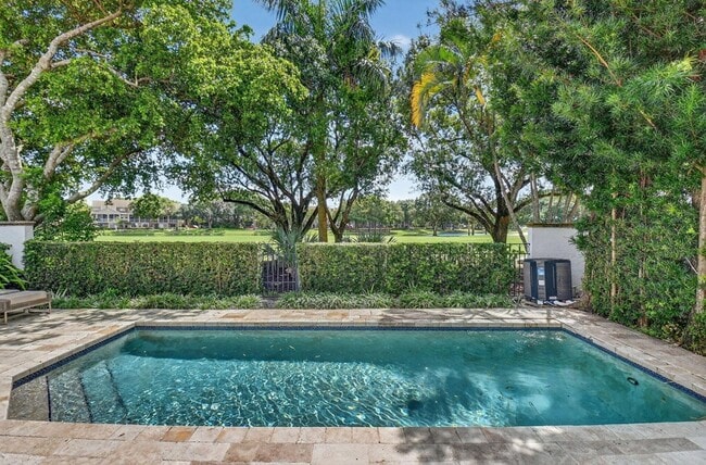 Building Photo - 5850 NW 21st Ave