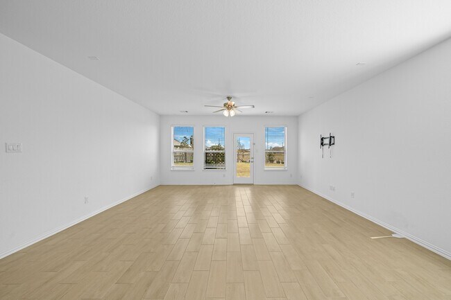 Building Photo - 2092 Terra Rose Dr