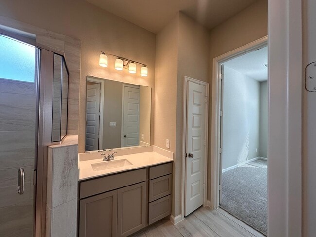 Building Photo - 6030 Cottontail Ln