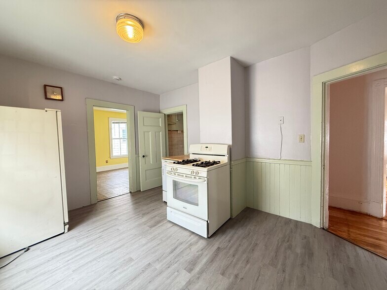 Building Photo - 57 Rindge Ave