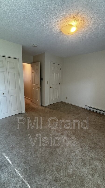 Building Photo - 1306 Arthur Ave