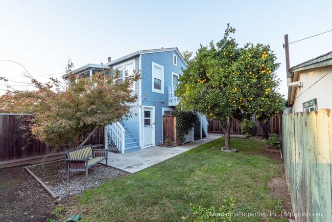 Primary Photo - Amazing Downtown Campbell Location - Private Backyard!