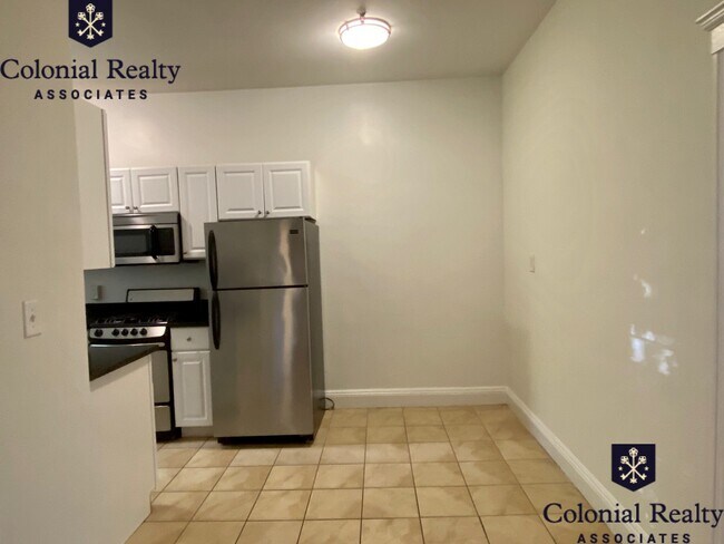 Building Photo - 1848 Commonwealth Ave