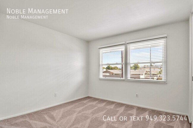 Building Photo - 700 S Yorba St