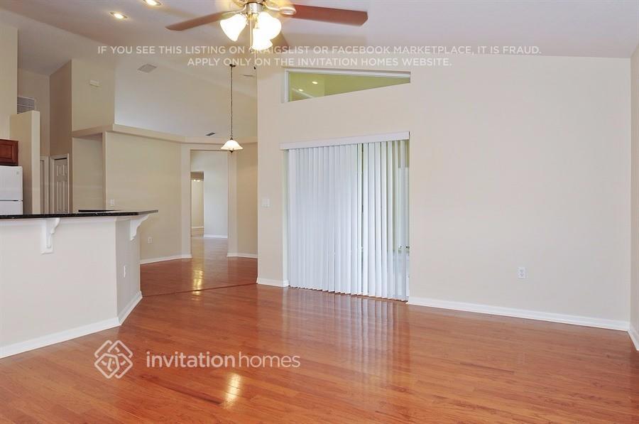Building Photo - 5547 Foxtail Ct