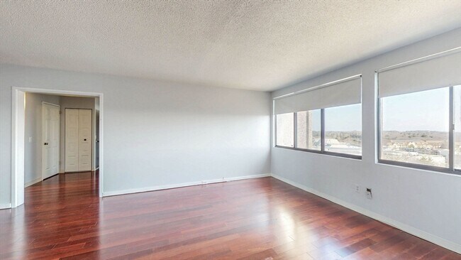 Building Photo - 250 Hammond Pond Pkwy