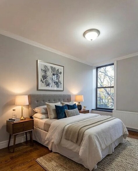 Building Photo - 221 E 23rd St