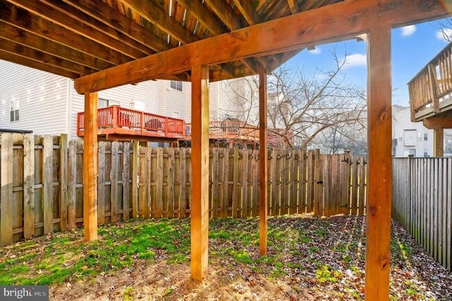 Building Photo - 7207 Solar Walk