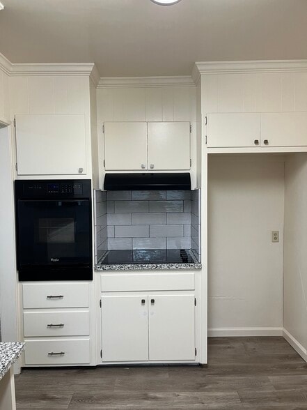 Building Photo - 426 Olive Ave