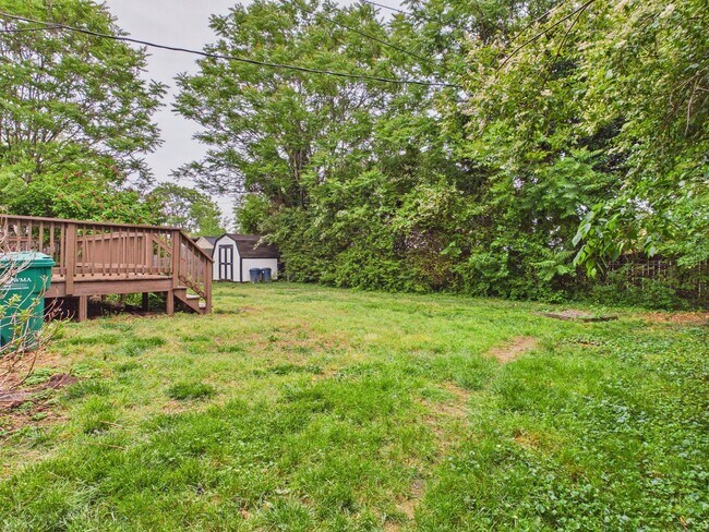 Building Photo - 1603 Harvard Rd