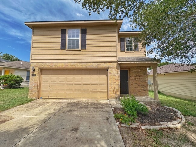 Primary Photo - *** Move in special ***