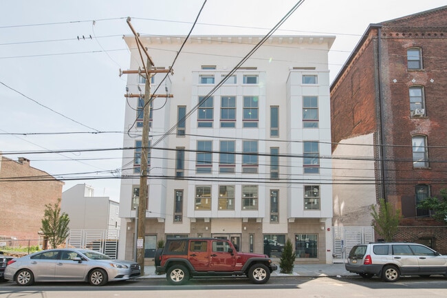Primary Photo - 1633 N. 2nd Street