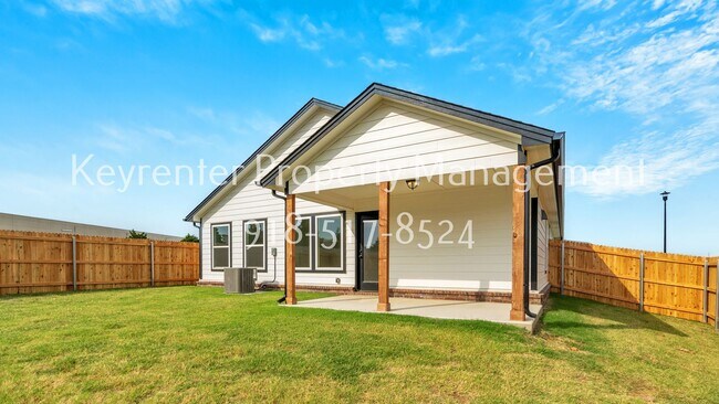 Building Photo - 3 Bed | 2 Bath in Owasso!
