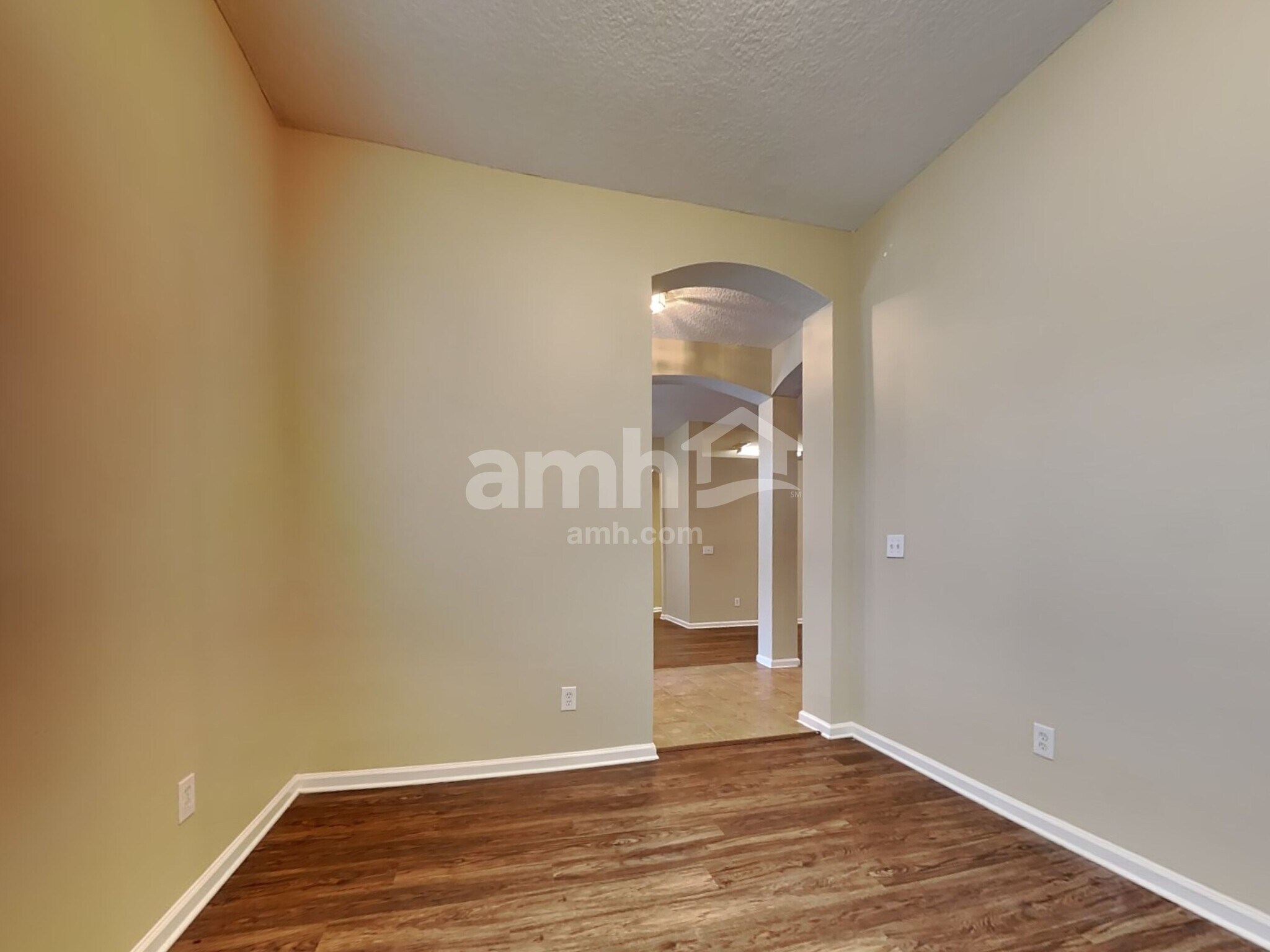 Building Photo - 14240 Sea Eagle Dr