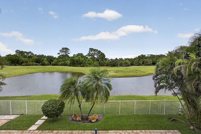 Building Photo - 1724 Annandale Cir