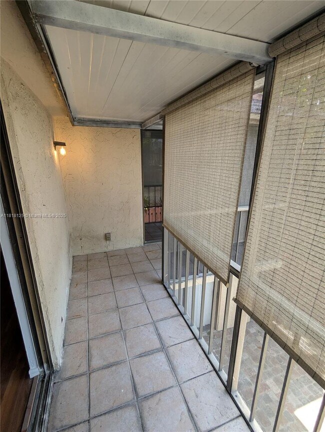 Building Photo - 5825 Swordfish Ct