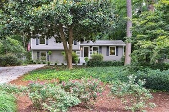 Building Photo - 130 Cains Cove Dr