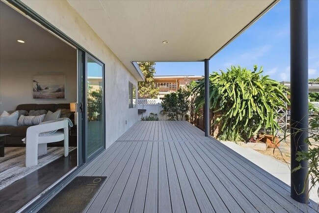 Building Photo - 5447 Soledad Rd