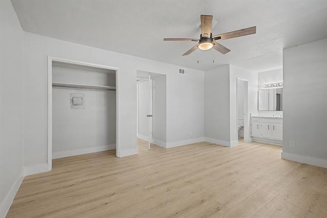 Building Photo - 8095 Meadow Rd