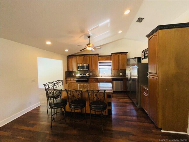 Building Photo - 2191 NW 20th Ave