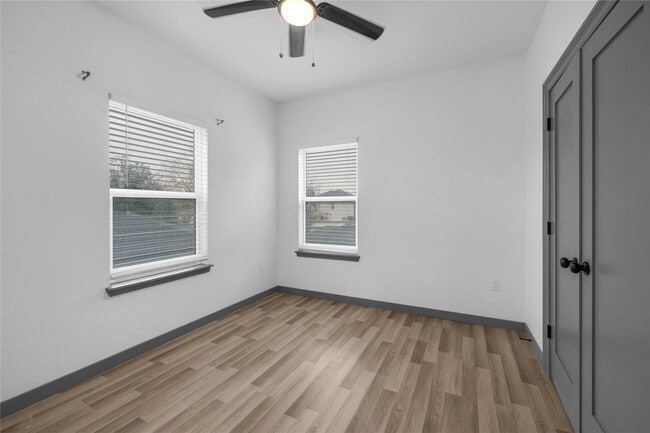 Building Photo - 3625 Lydia St