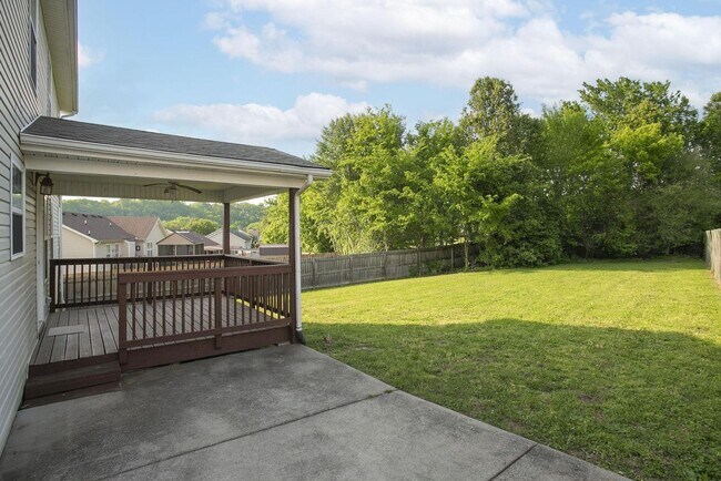 Building Photo - 822 Sugarcane Way