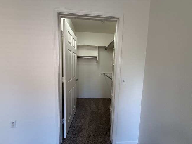 Building Photo - Downtown Gilbert- 1 bedroom condo $500.00 off 1st month rent!