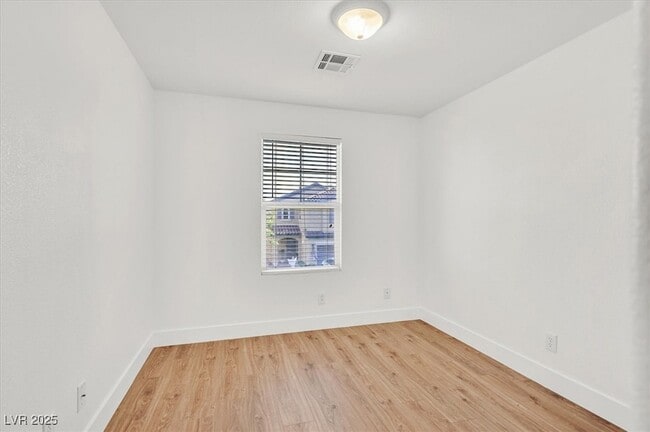 Building Photo - 10620 Kearney Mountain Ave