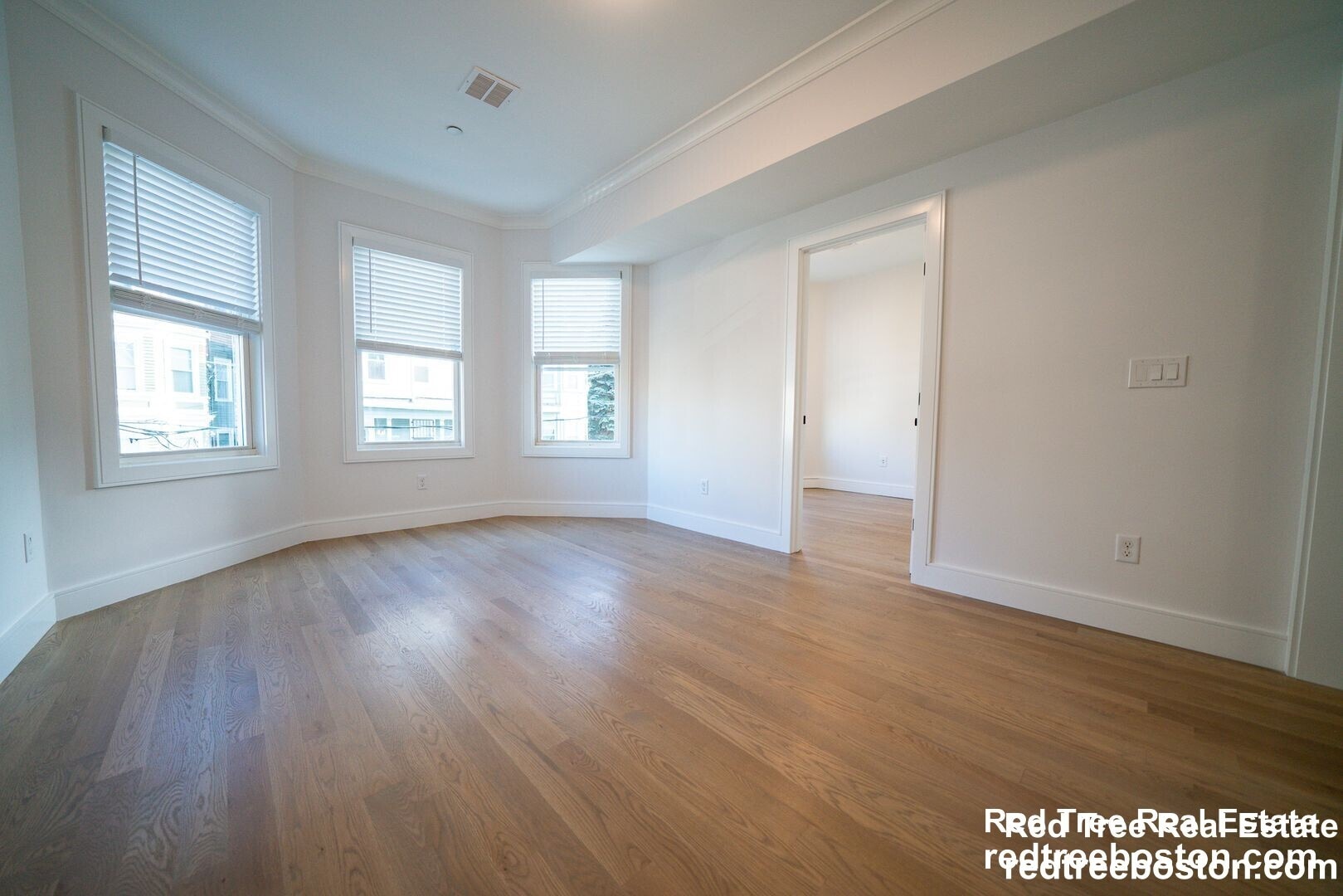 Building Photo - 37 Calumet St