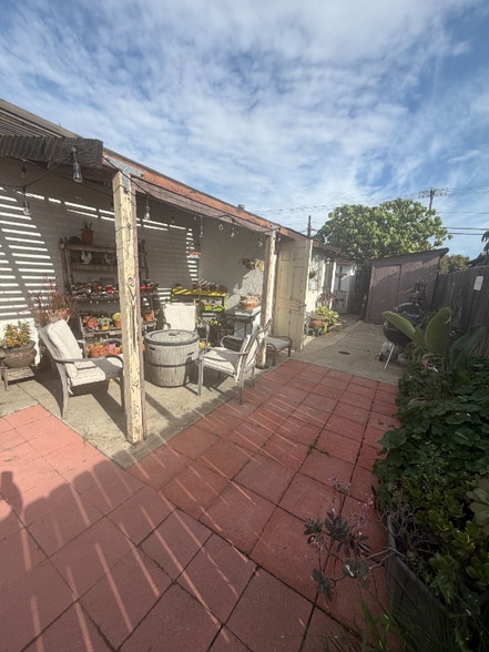 Building Photo - 129 Smilax Rd