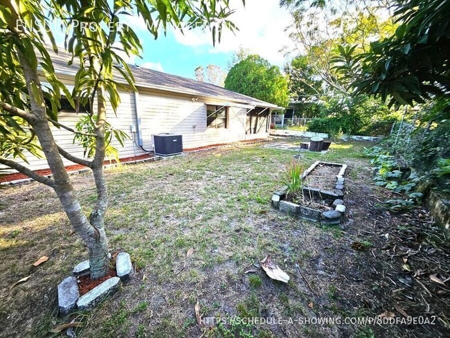 Building Photo - 8610 Schrader Blvd