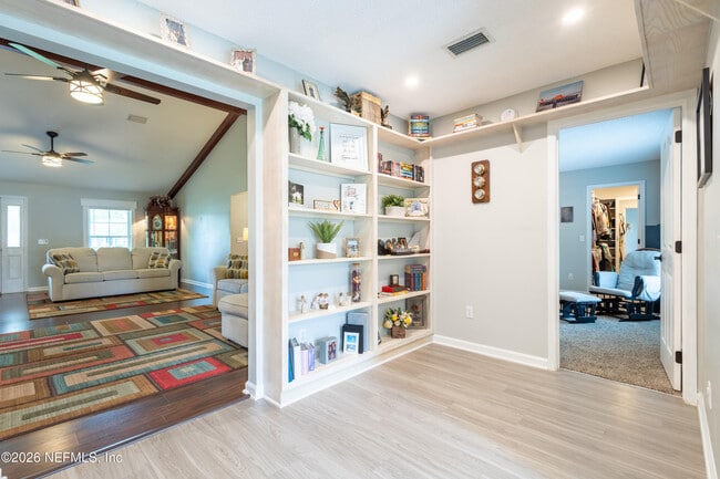 Building Photo - 4610 Saddlehorn Trail