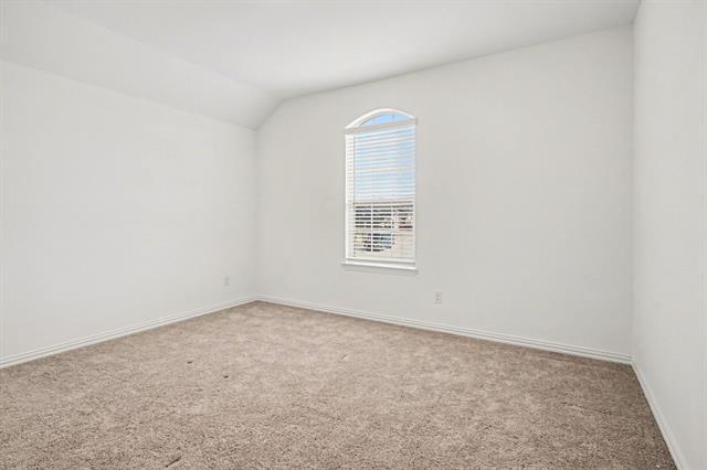 Building Photo - 512 Birch Ave