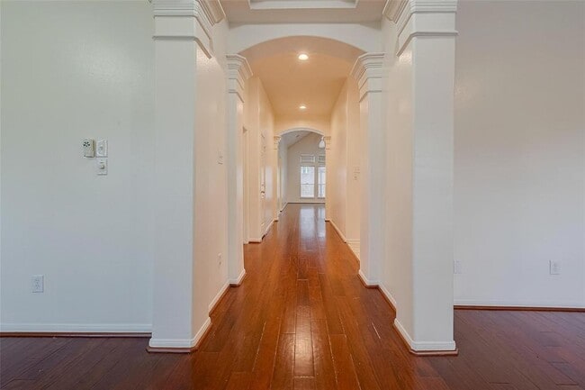 Building Photo - 11727 Cobblestone Point Dr
