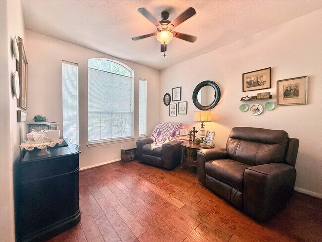 Building Photo - 176 S Holly Laurel Cir