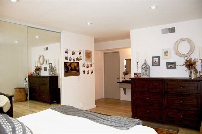 Building Photo - 25805 Marguerite Pkwy