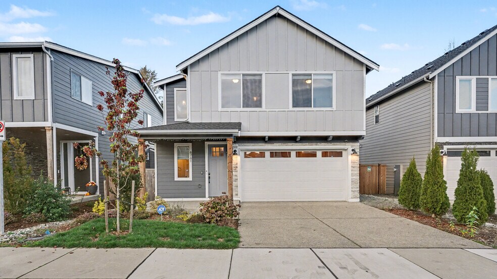 Primary Photo - 8761 69th Pl NE