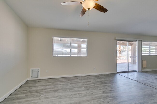 Building Photo - Charming 3-Bedroom Home in N Las Vegas
