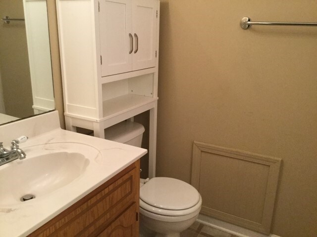 Building Photo - 4021 New Grange Cir
