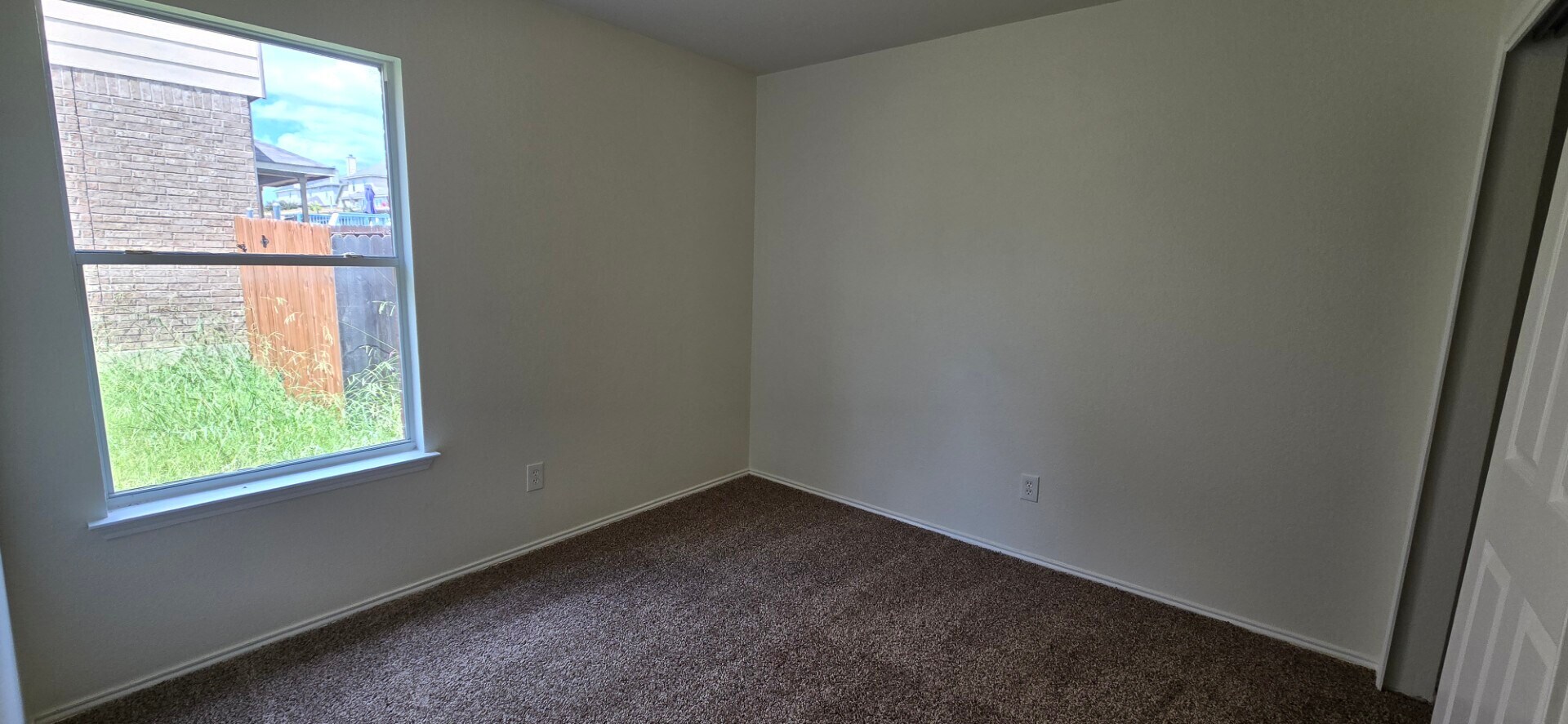 Building Photo - 6206 Taree Loop