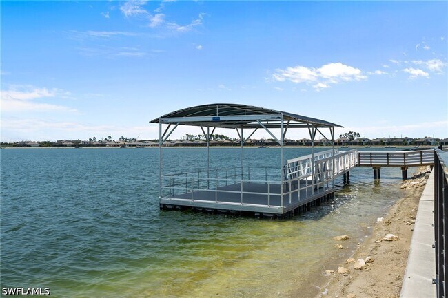 Building Photo - 11841 Venetian Lagoon Dr