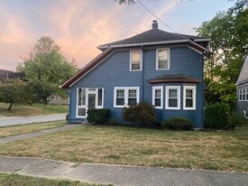 Front of house Orion Ave - 3375 Orion Ave