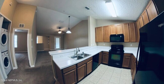 Building Photo - 2200 Marsh Hawk Ln
