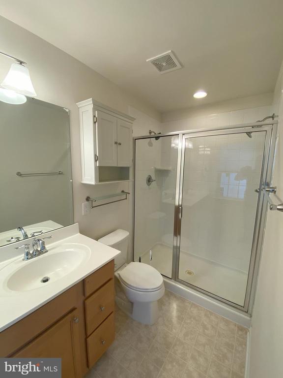 Building Photo - 118 Fritillary Ct