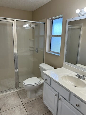 Master bathroom - 19 Wood Arbor Ln