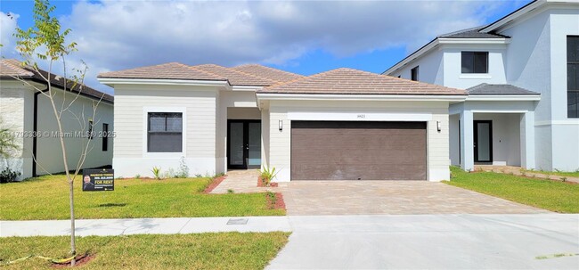 Primary Photo - 14423 SW 18th St